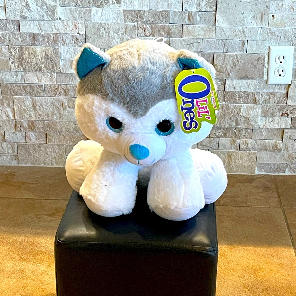 NWT - PLUSH PARADISE LIL’ ONES